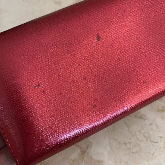 GUCCI Red Shiny Leather Interlocking G Heart Flap Long Wallet - Picture 5 of 14